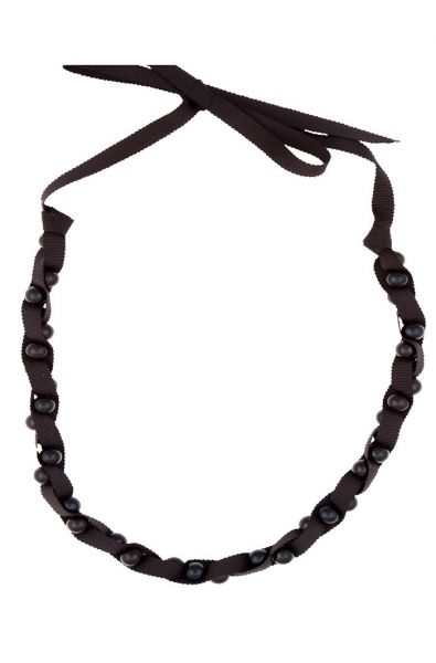 Colar de Pérolas Pretas